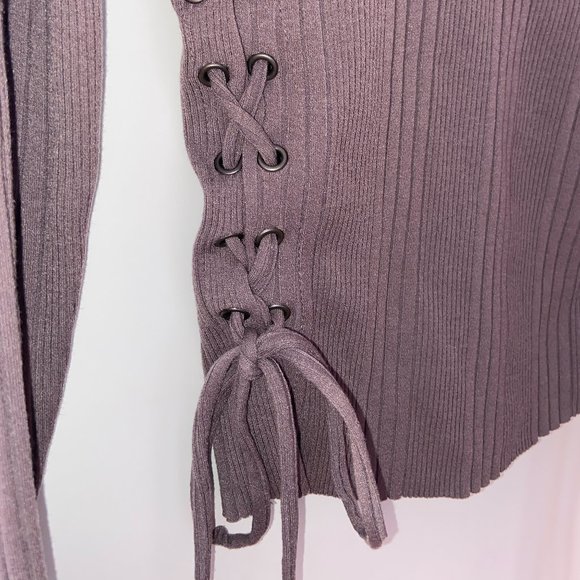Ribbed Adjustable Long Sleeve || Dark Mauve - Picture 3 of 5